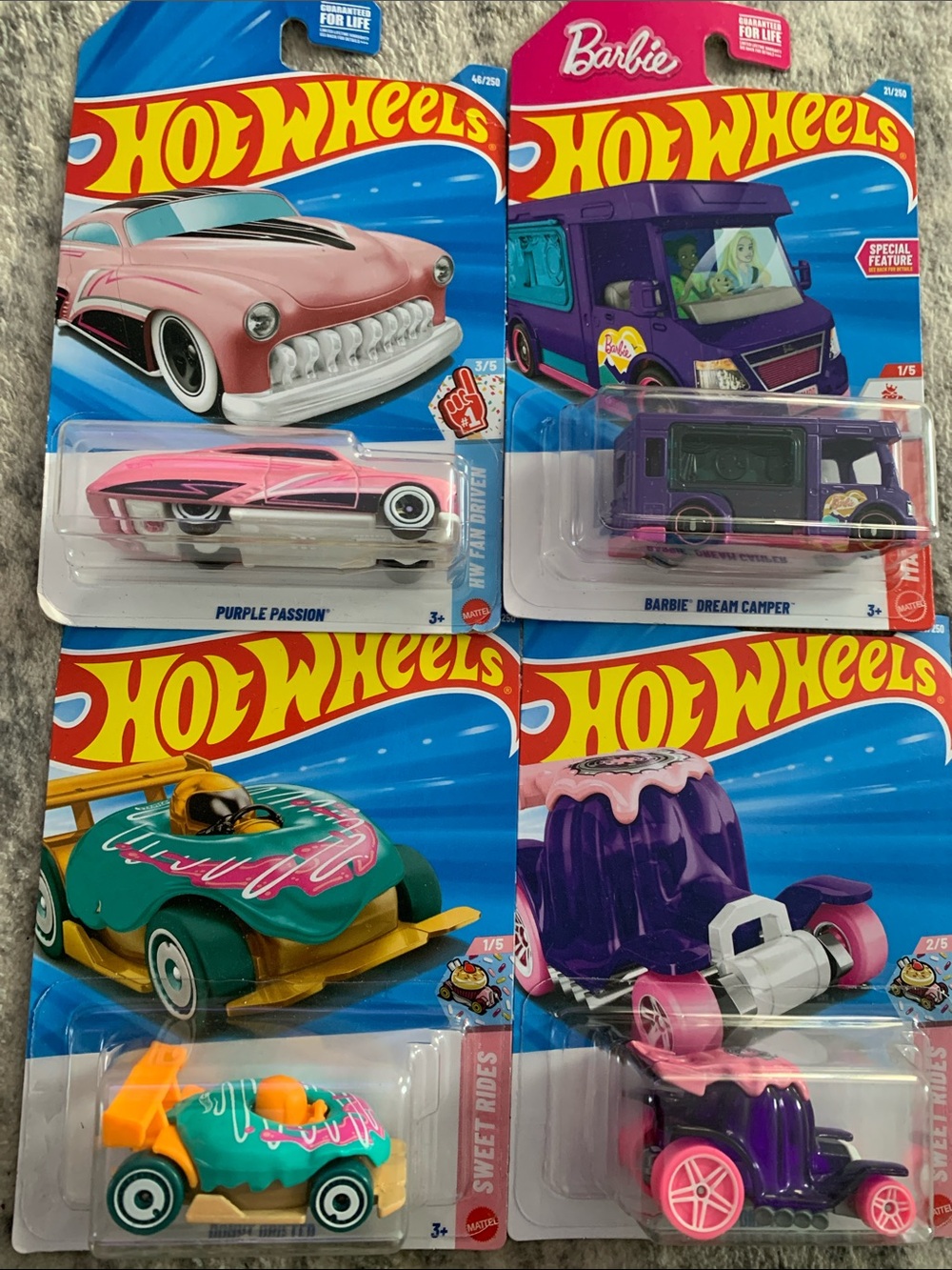 π - HOT WHEELS TOY CAR BUNDLE 5 CARS π - Picture 2 of 7